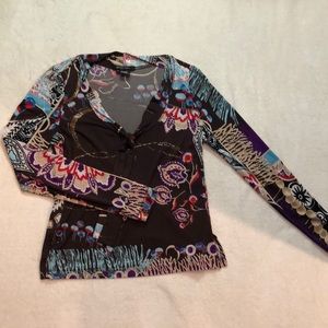 V-neck printed blouse